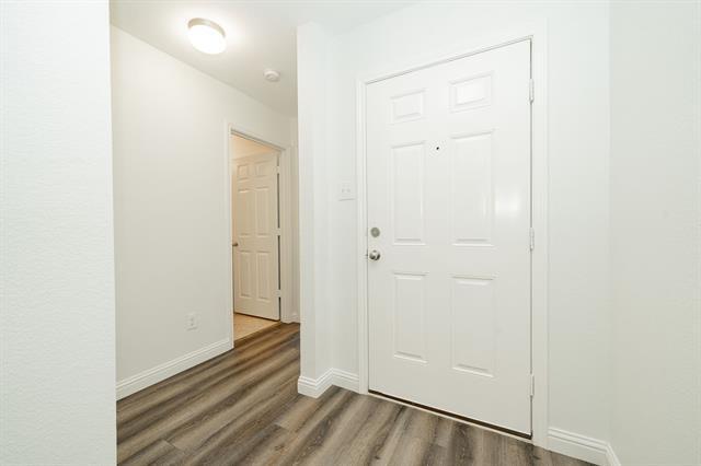 Building Photo - 122 Feverbush Dr