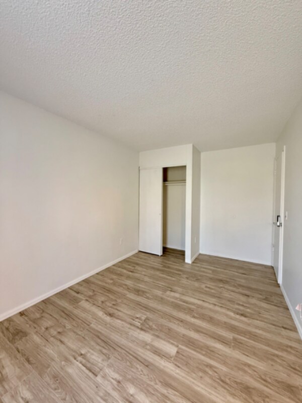 Foto del edificio - 2708 W 98th Dr