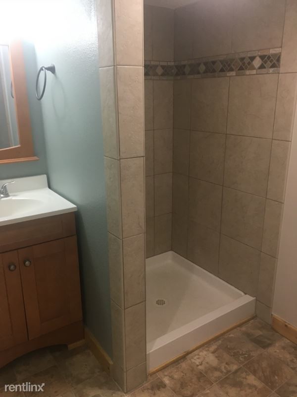 Foto del edificio - 2 br, 1 bath Apartment - 605B E Plum St