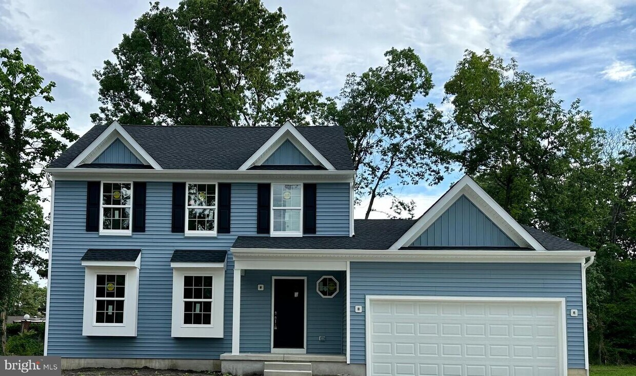 369 Minck Ave, Berlin Township, NJ 08091 House Rental in Berlin