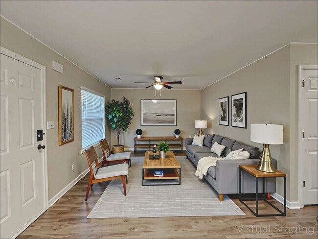 Building Photo - 129 Poplar Pointe Terrace