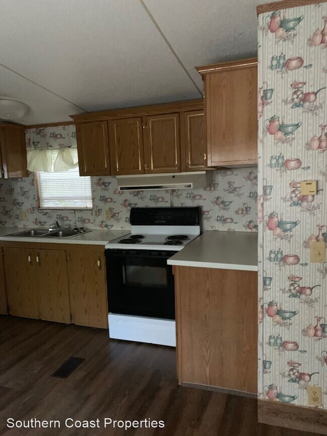 Foto del edificio - 2 br, 2 bath House - 143 Thompson Road