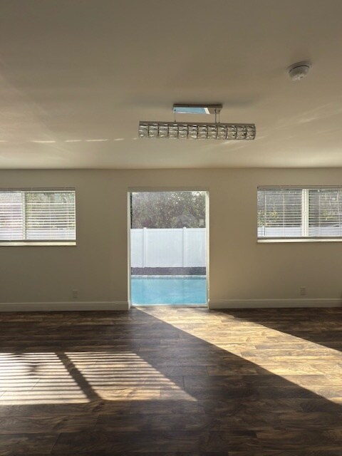 Foto del edificio - 10330 NW 2nd Ave