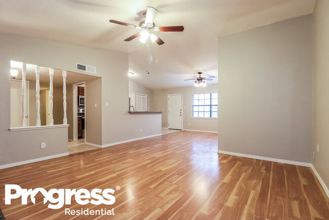Building Photo - 6615 Springfield Dr