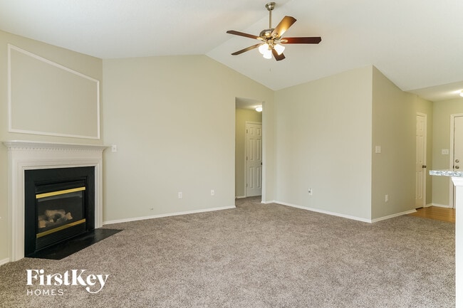 Foto del edificio - 6220 Saybrooke Dr