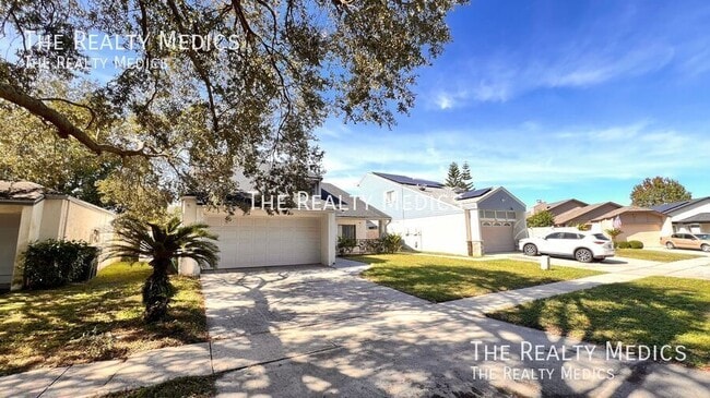 Foto del edificio - 430 Red Coat Ln