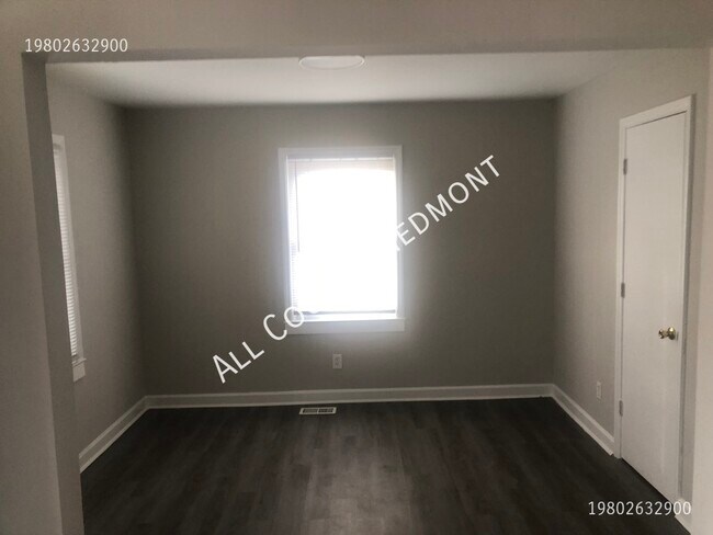 Building Photo - 1028 Rodey Ave