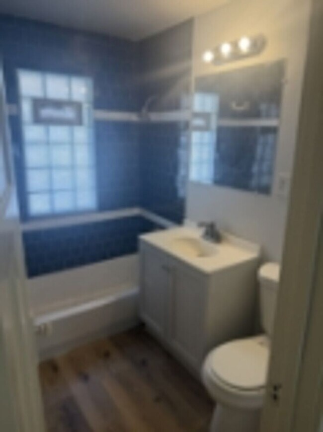 Foto del edificio - 2542 N 50th St