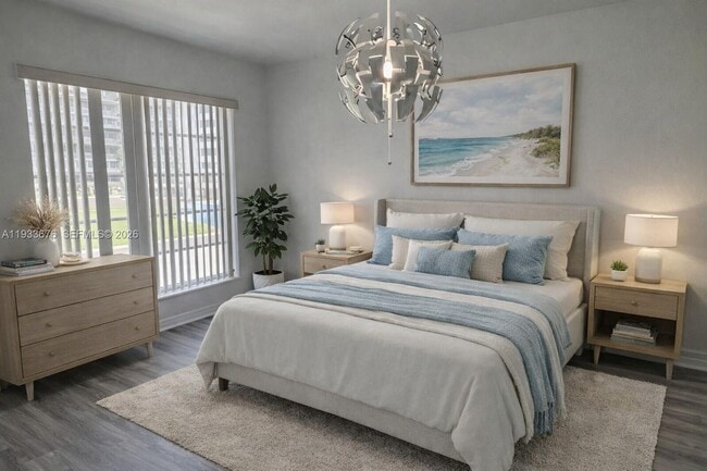 Building Photo - 1600 NE 114th St