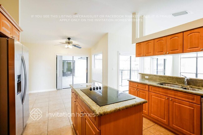 Foto del edificio - 5166 NW 99th Way