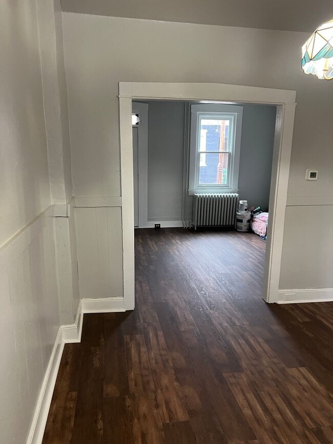 Building Photo - Lovely Three Bedroom House in Lancaster City