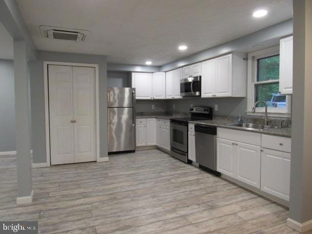 Foto del edificio - 248 Laurel Hill Rd