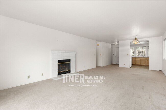 Building Photo - 5234 Janell Way