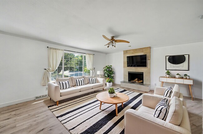 Foto del edificio - 6891 S Quince St