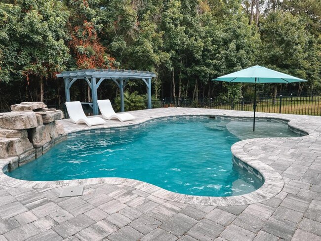 Building Photo - 3 bedroom in Saint Johns FL 32259