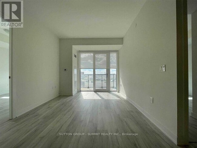 Photo du bâtiment - 4655 Metcalfe Ave