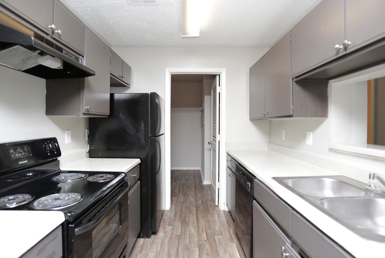 Waldan Pond Apartments 450 Waldan Cir Acworth, GA Apartments for