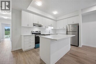 Building Photo - 21 REVERIE Wy