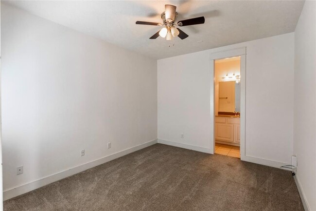 Building Photo - 1213 Hobbs Reach Ln