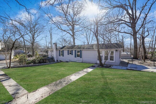 Foto del edificio - 7 Yucca Rd