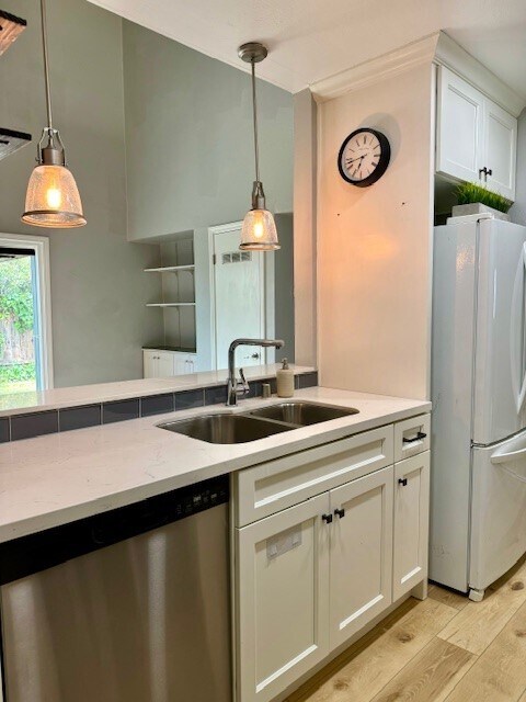 Foto del edificio - 3367 Benton St