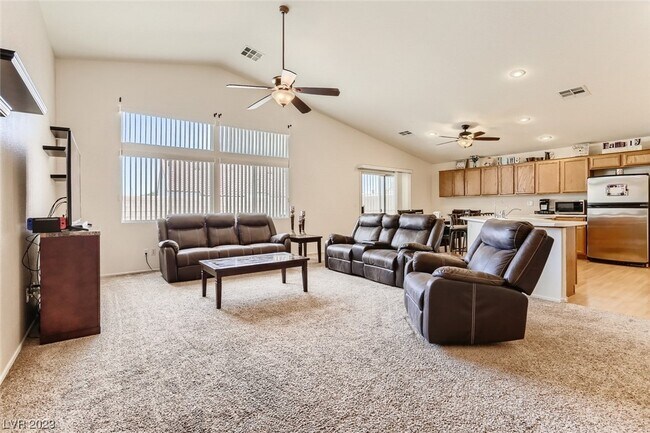 Building Photo - 4708 Gleaming Meadows St