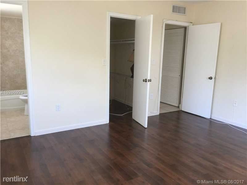 2 br, 2 bath - 9956 N Kendall Dr # 123-1 - 2 br, 2 bath  - 9956 N Kendall Dr # 123-1