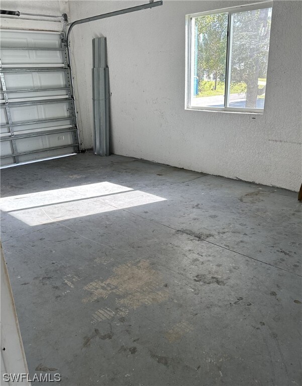 Foto principal - 4649-4651 27th St SW