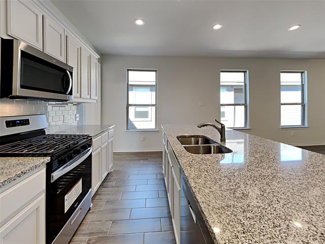 Foto del edificio - 1629 Briar Hunt Dr