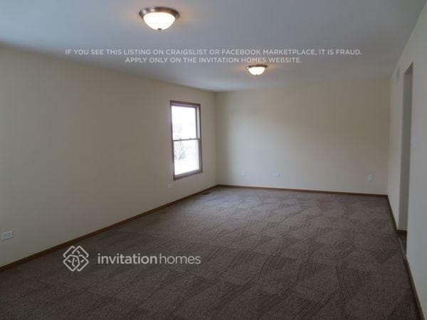 Building Photo - 2106 Cumberland Dr