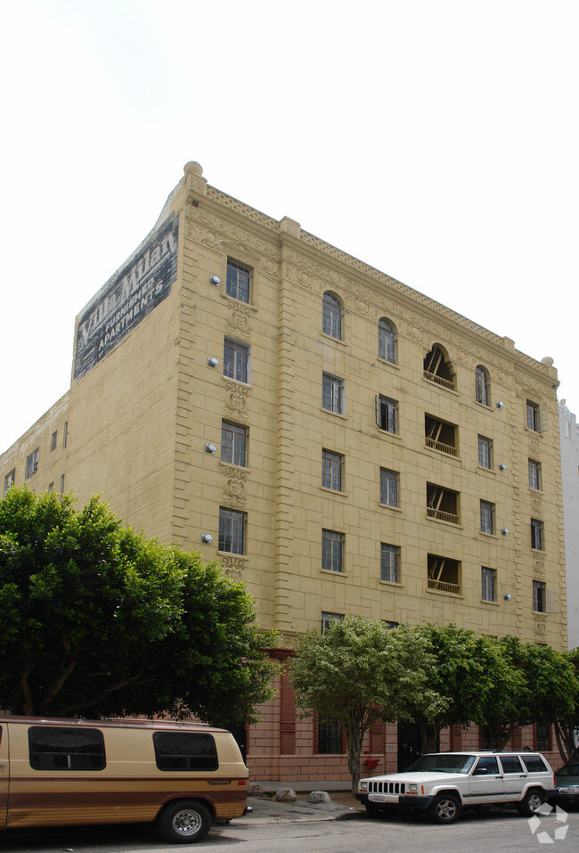 fachada del edificio - 848 S Oxford Ave