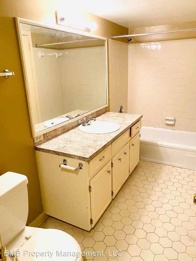 Foto del edificio - 3 br, 2 bath House - 5896 Worchester Drive