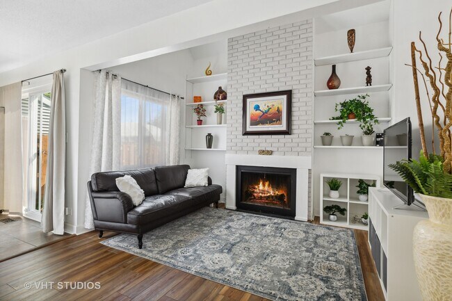 Foto del edificio - 7701 Bolton Way