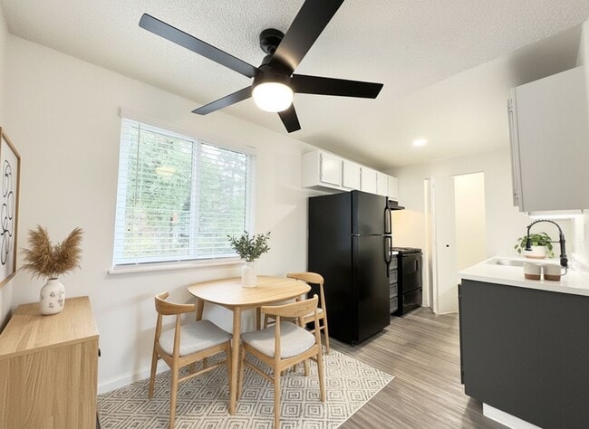 Interior Photo - West on Murray Apartments