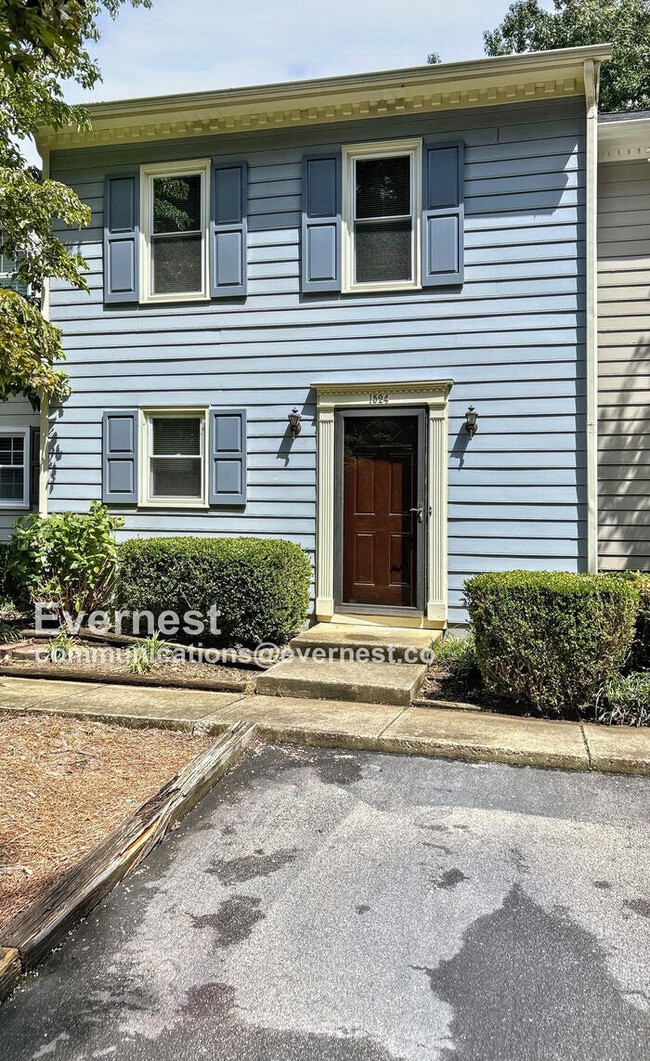 Building Photo - 1524 Township Cir