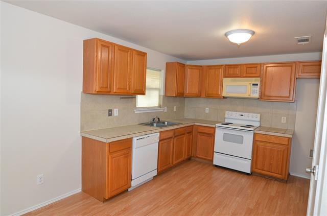 Building Photo - 13227 Alsatian Ct