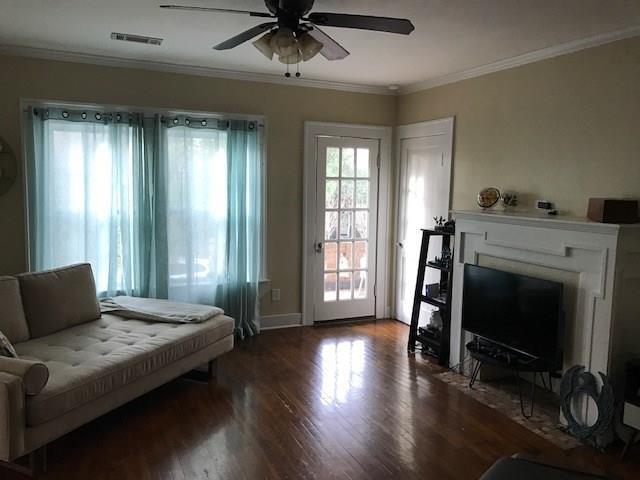 Building Photo - 1638 Castle Ct
