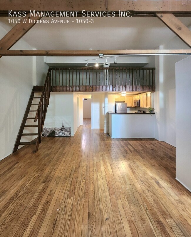 Foto del edificio - 1050 W Dickens Ave