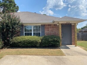 Building Photo - 3426 Parish Cir