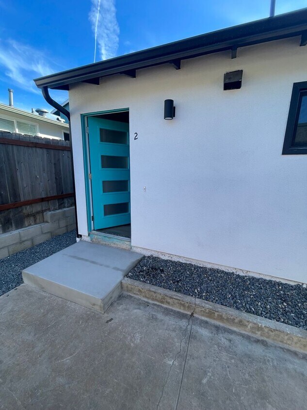 Foto principal - 3363 A St