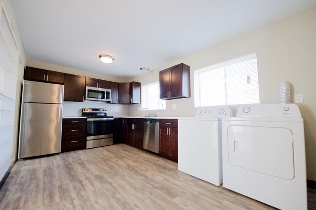 Foto del edificio - 6900 S Bannock St