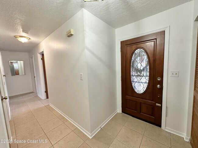 Foto del edificio - 522 Karney Ave NE