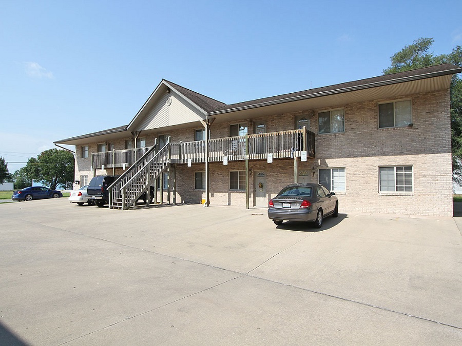 Primary Photo - Cedar Pointe Apartments