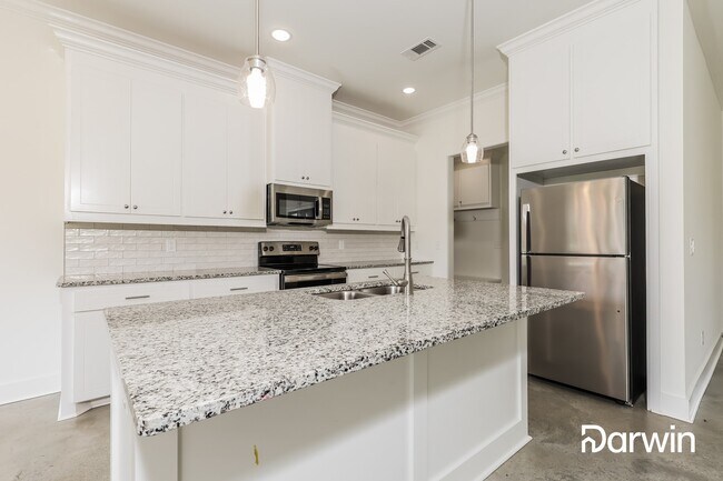 Building Photo - 165 Shelby Mae Cir