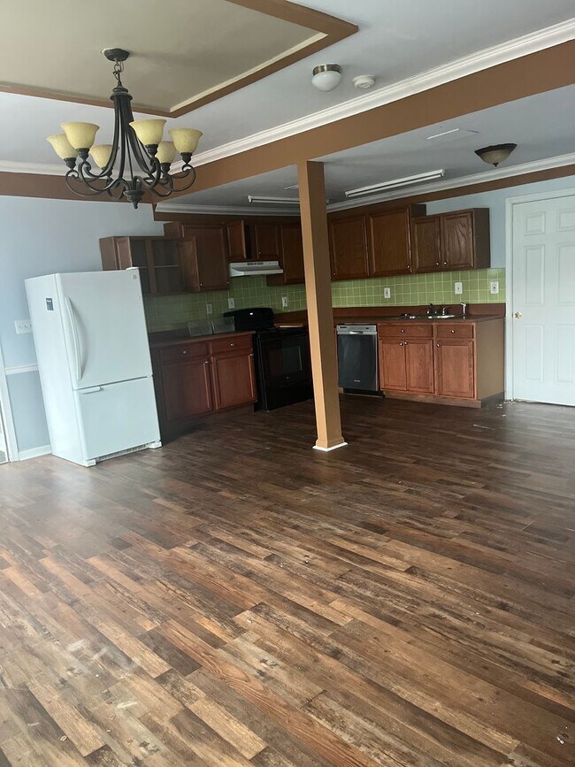 Foto del edificio - 4200 Deer Park Rd