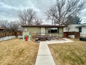 Building Photo - 3205 7th Ave N