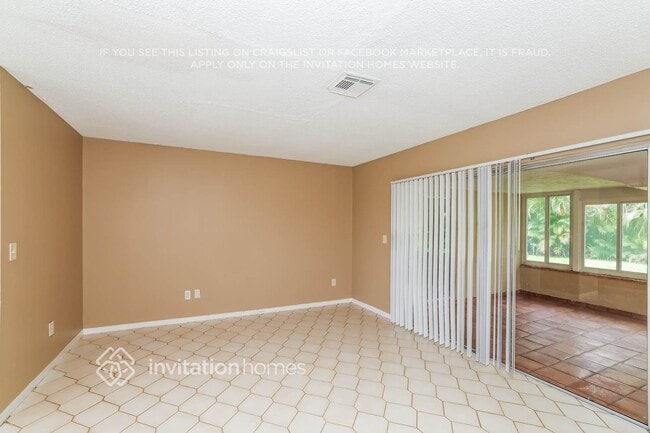 Foto del edificio - 1581 Wyndcliff Dr