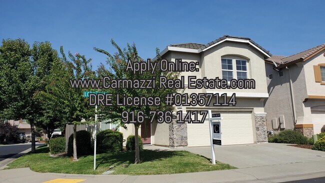 Foto del edificio - 1626 Loon Lake St