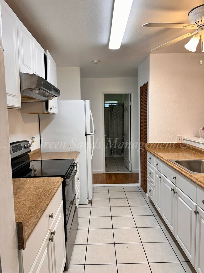 Building Photo - House in Makuu on 11th