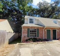Building Photo - 1350 Castelnau Ct
